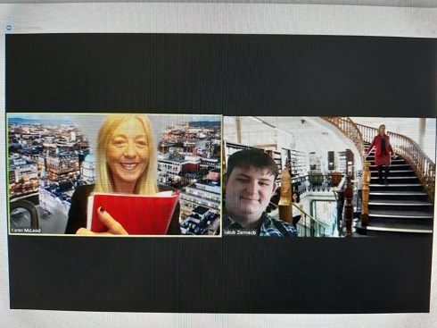 Lecturer and student in interactive zoom session